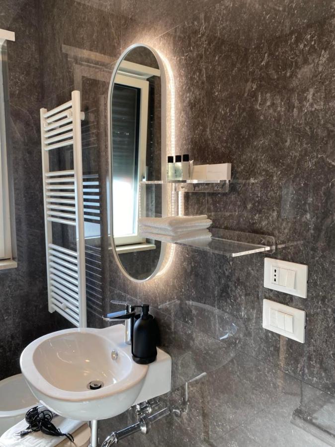 Dizeta Suite And Apartment Salernes Extérieur photo
